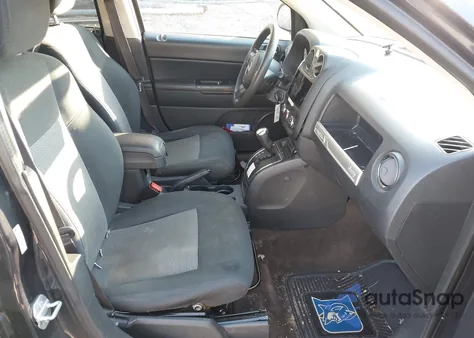 2015 Jeep Compass Sport из США, поврежденный, VIN 1C4NJCBA3FD218820